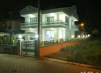 Blue House Villa