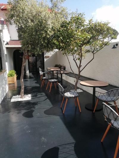 Elia Otel