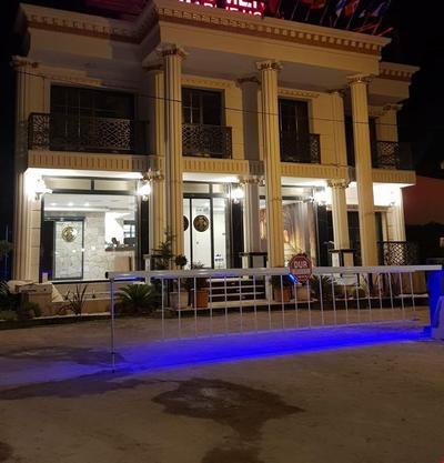 The Klazomenai Marine Hotel