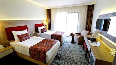 Orkis Palace Termal Otel