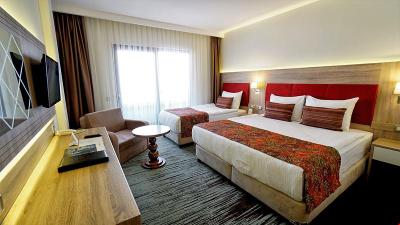 Orkis Palace Termal Otel