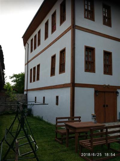 Melek Hanım Konağı