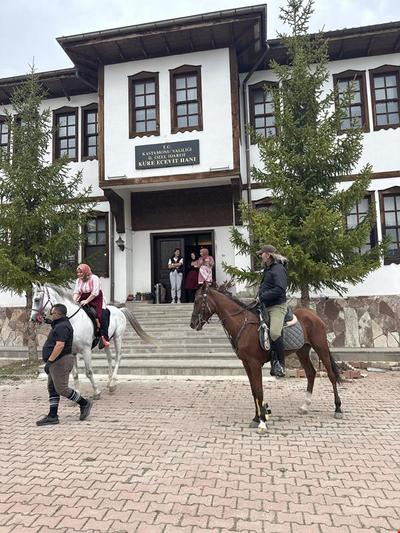 Ecevit Hanı