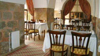 Kurşunluhan Hotel