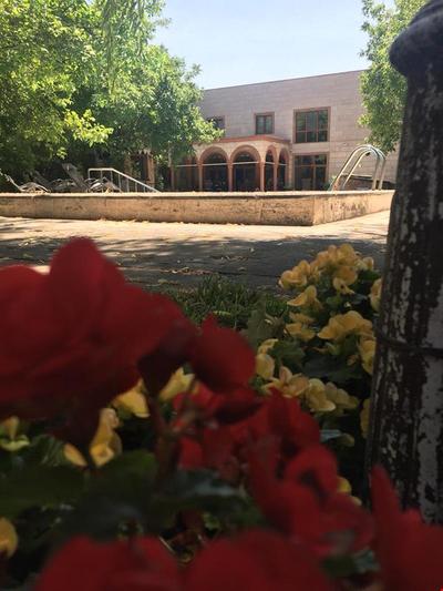 Sunolus Vineyard Hotel