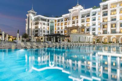 Merit Royal Diamond SPA Hotel