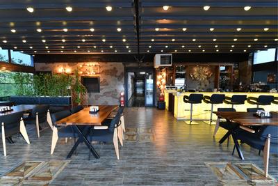 D'lux Boutique Hotel