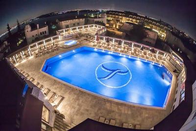 Cuci Hotel Di Mare