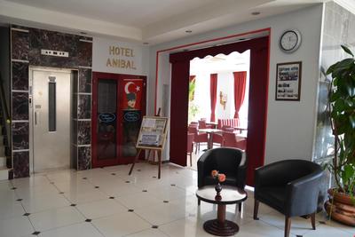 Anibal Hotel