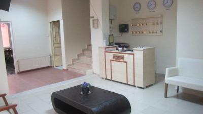 Saral Otel