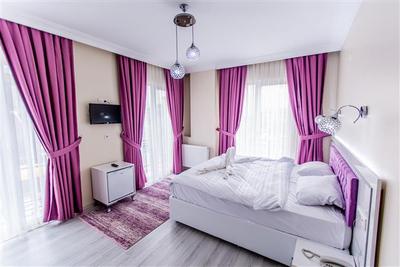 Rosso Hotel