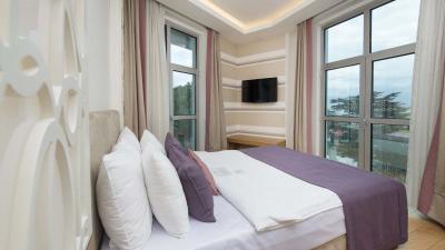 Wes Hotel