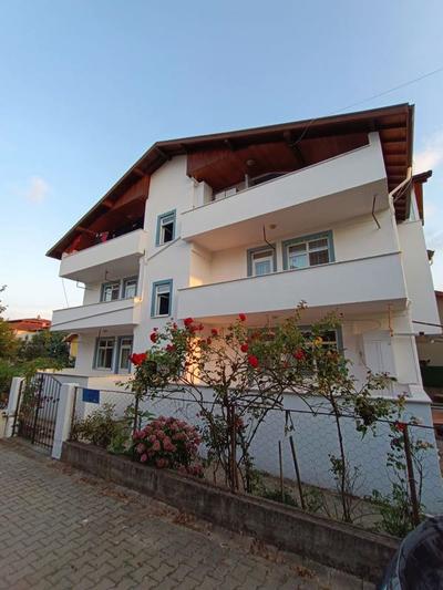 Sardunya Konaklama