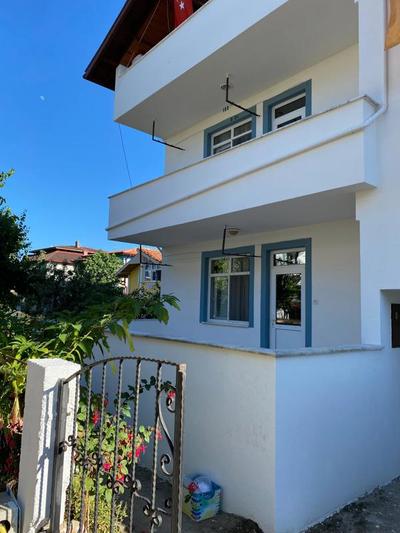 Sardunya Konaklama