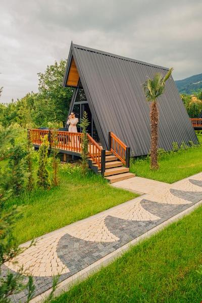 Palm Bungalov
