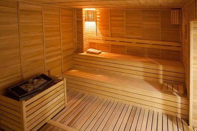 Cherry Garden City Spa Hotel