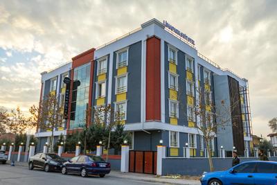 Limapark Suit Otel