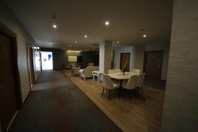 Golden Rose Deluxe Hotel
