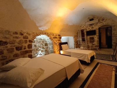 Edo Otel