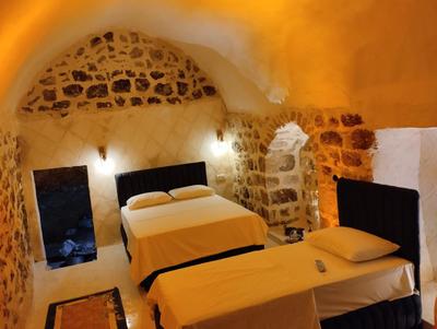 Edo Otel
