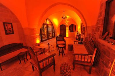 Kadim Hotel