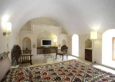 Kasr-ı Nehroz Otel