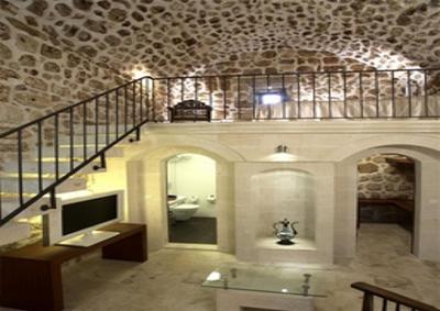 Kasr-ı Nehroz Otel