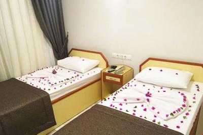 Dostlar Otel