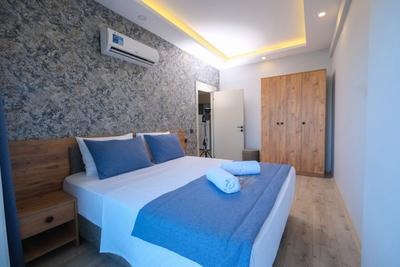 Class Premium House