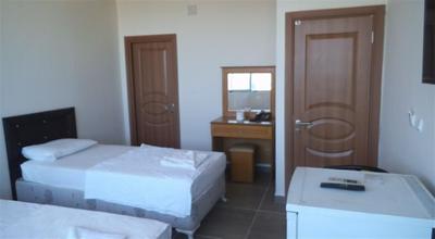 Has Hotel