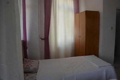 Hira Hotel
