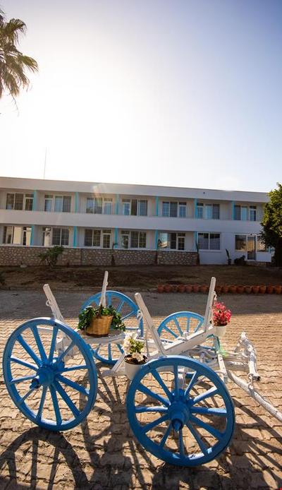 Mojo Otel Beach