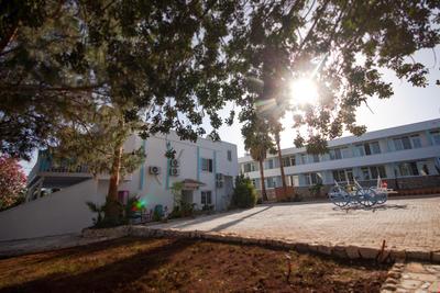 Mojo Otel Beach