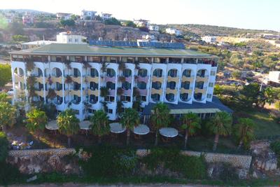 Calamie Hotel & Beach Club