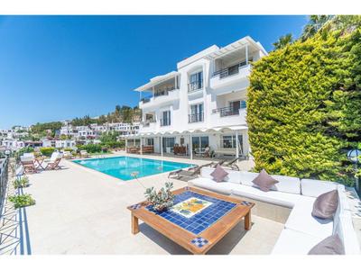 Villa Cubana