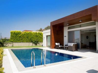 Villa Por