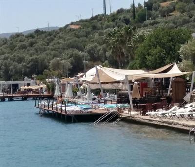 Anar Hotel