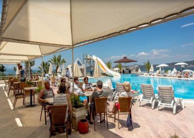 Roseira Beach Resort