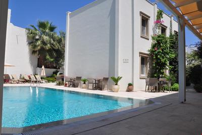 Olivias Group Hotel