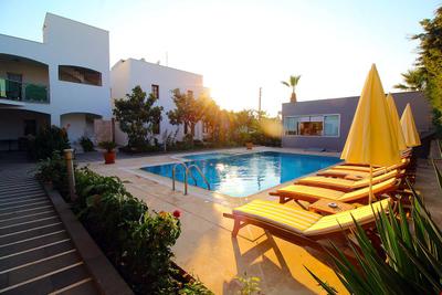 The Losh Otel
