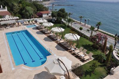 Turiya Hotel & SPA