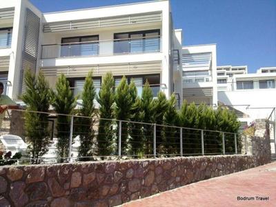 Villa Beach Tuna