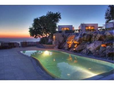 Villa Hillside