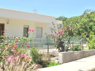 Villa Sade B