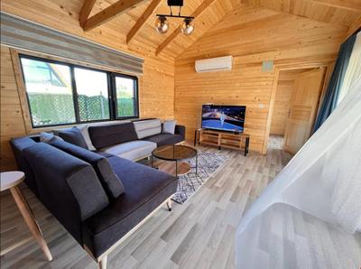 Karya Bungalov