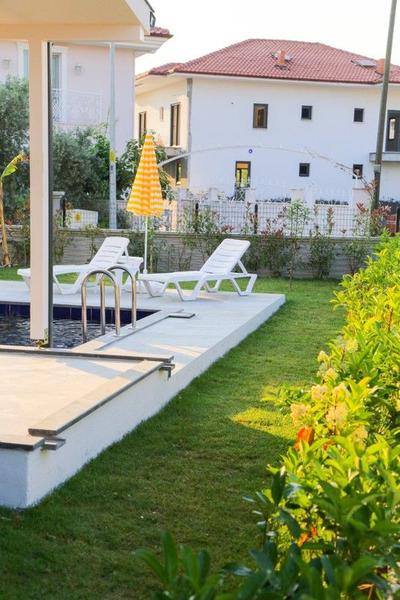 Villa Nida