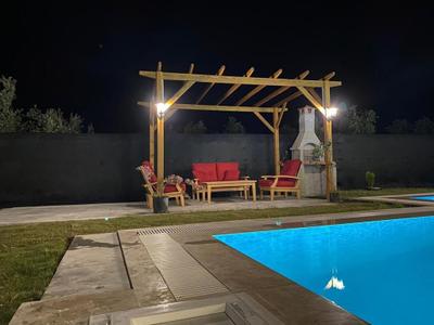 Villa Grey 2
