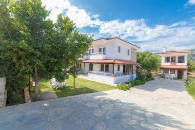 Gebora Tatil Evleri & Suits