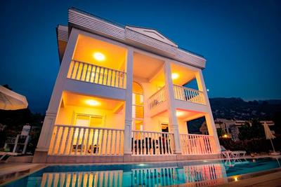 Villa Divan