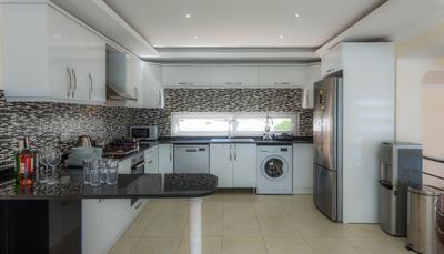 Villa Residence 13